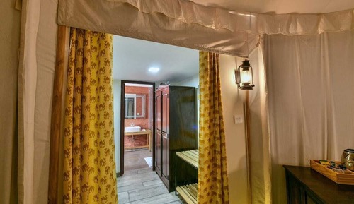 Luxury Tent, 1 Bedroom, Housekeeping