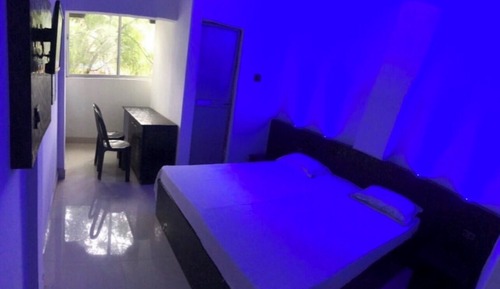 Basic Double Room, City View