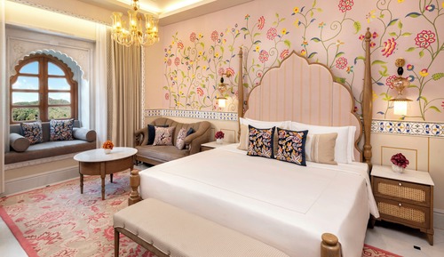 Deluxe Room, 1 King Bed