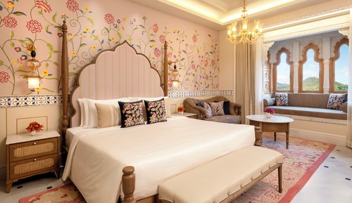 Luxury Room, 1 King Bed (Museum View)