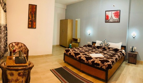 Superior Room, City View