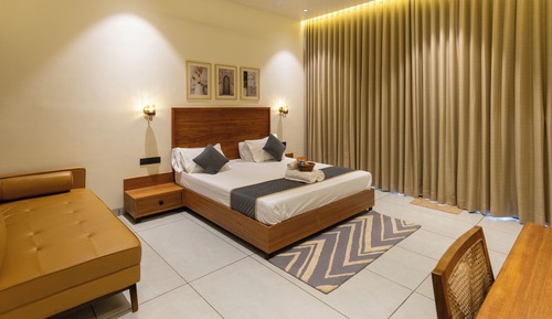 Royal Room