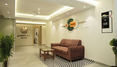 Deluxe Triple Room, City View