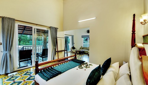 Comfort Bungalow, Pool View