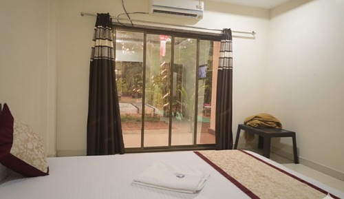 Deluxe Double or Twin Room, Garden View