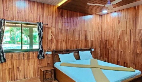 Classic Single Room