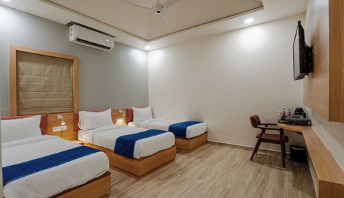 Executive Triple Room