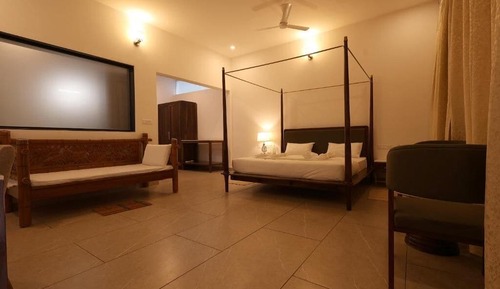 Luxury Double Room, Pool View