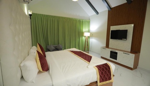 Premium Cottage, Non Smoking, Poolside