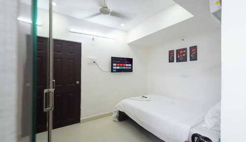 Standard Single Room