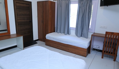 Deluxe Double Room, Courtyard View