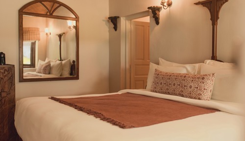 Banyan Rooms