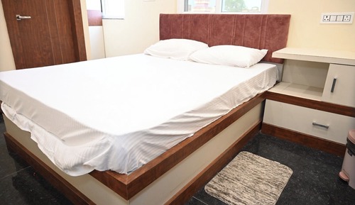 Family Double Room, City View
