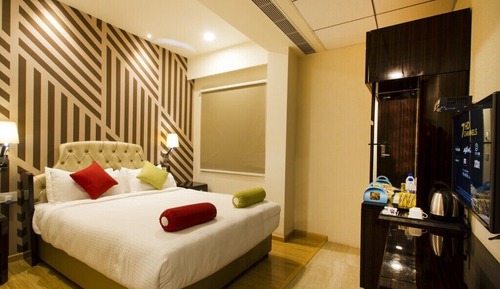 Basic Double or Twin Room, City View