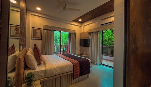 Premium King Room