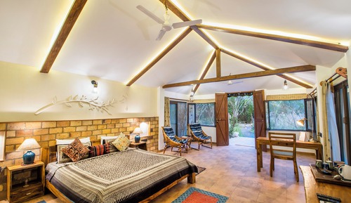Superior Cottage
