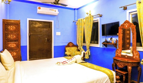 Superior Room, Mountain View