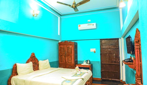 Grand Room