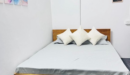 Classic Quadruple Room, Hill View