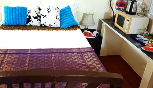Economy Room, 1 Double Bed, Non Smoking, Beachside