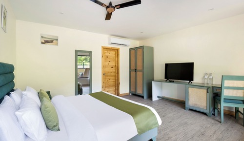 Classic Room, 1 King Bed