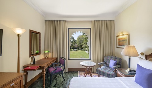 Premier Garden View Room King