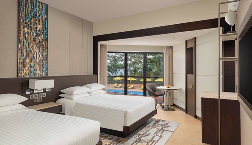 Room, 1 Double Bed, Pool View