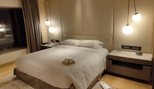 Signature Suite, 1 King Bed, Sea View