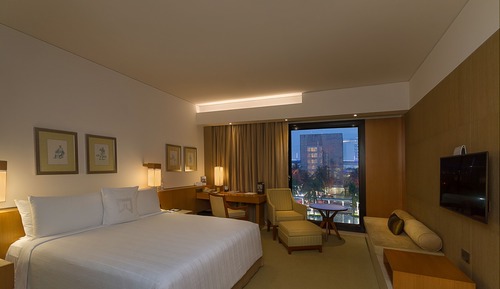 Executive Room, 1 Queen Bed, Executive Level