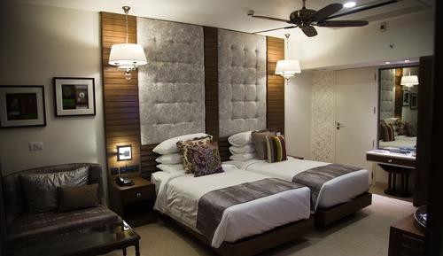 Courtyard Room