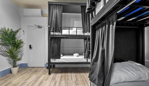 Quadruple Room, Shared Bathroom