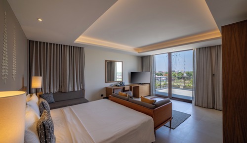 Room, 1 King Bed, Balcony