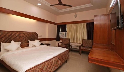 Deluxe Double Room, Courtyard View
