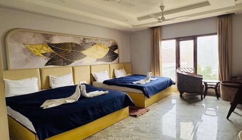 Family Executive Room
