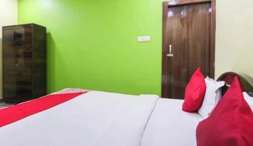 Deluxe Double Room, City View