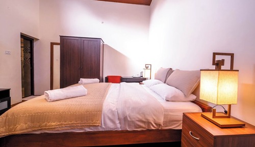 Super Deluxe Room