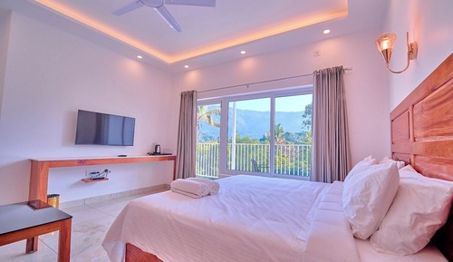 Luxury Room, Hot Tub