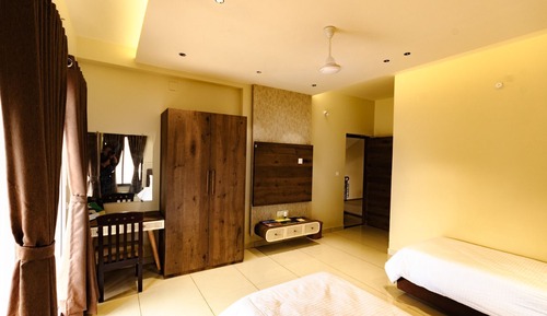 Superior Double Room, City View