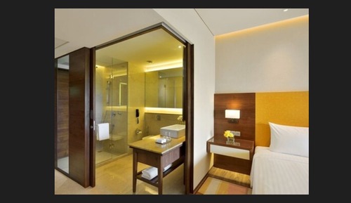 Room, 2 Twin Beds, Pool View