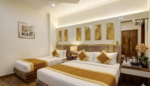 Deluxe Triple Room