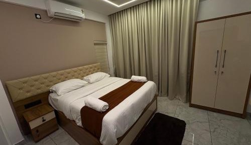 Superior Queen Room
