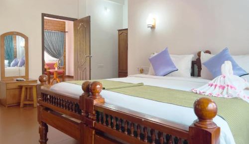 Ayur Suite with Complimentary INR 500 Hotel Credit redeemable on the Spa - Applicable only for guests utilising spa services totalling over Rs 5000 