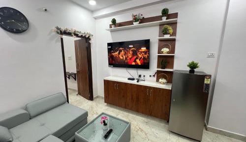 Apartment with Balcony