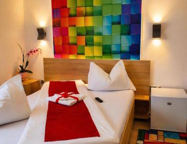 Basic Triple Room