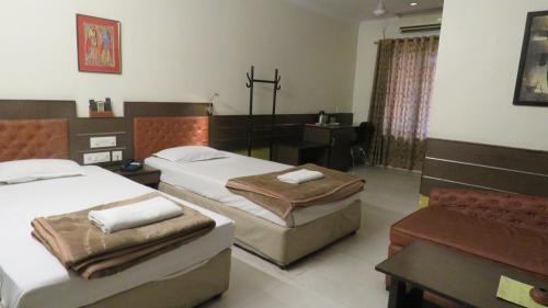 Double Room with Private Bathroom