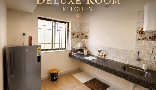 Deluxe Double Room (2 Adults + 1 Child)