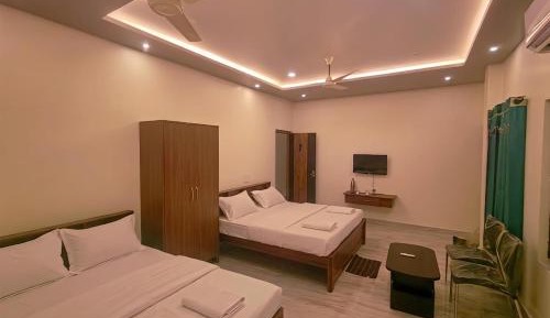 Deluxe Double or Twin Room with Balcony