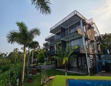King Room with Lake View
