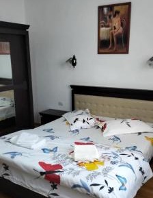 Comfort Triple Room with Shower