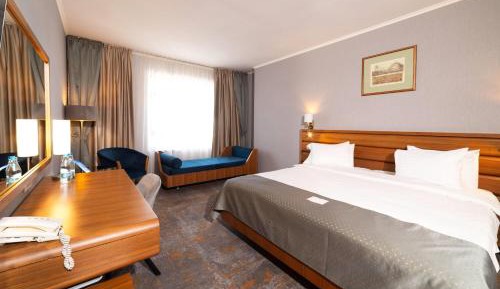 Premium Deluxe Executive Room